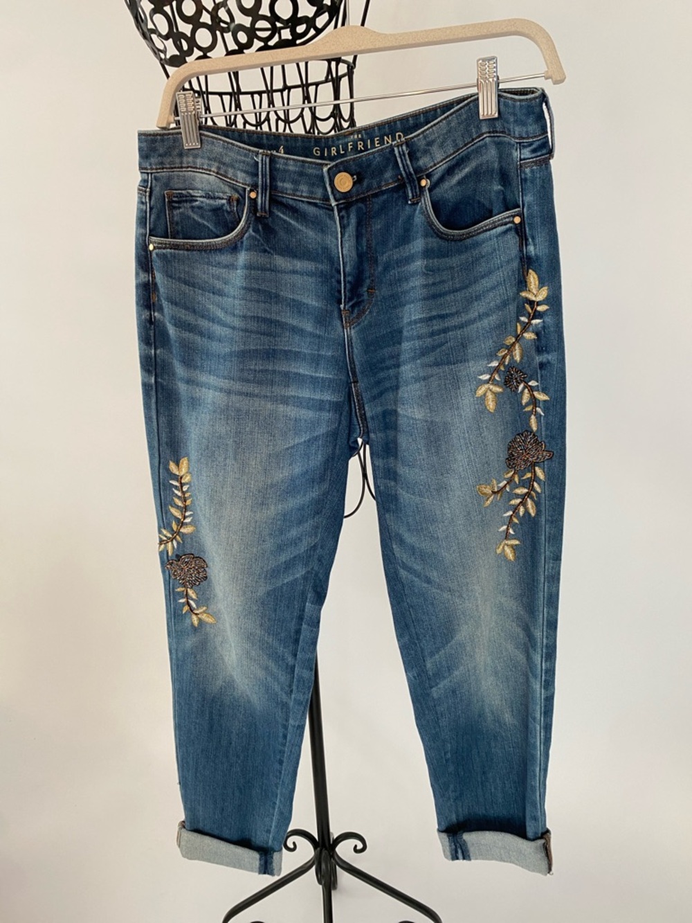 Embroidered with gold and silver Blue Denim  Capri jeans